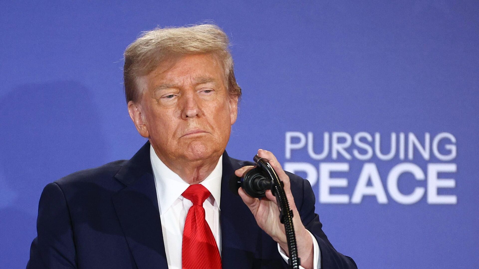 Трамп рассказал, кто со стороны США будет координировать с Москвой и Киевом